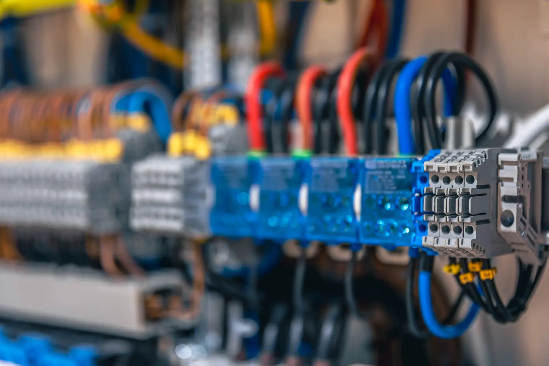 Electrical Equipment Supply & Installation - Universal Engineering